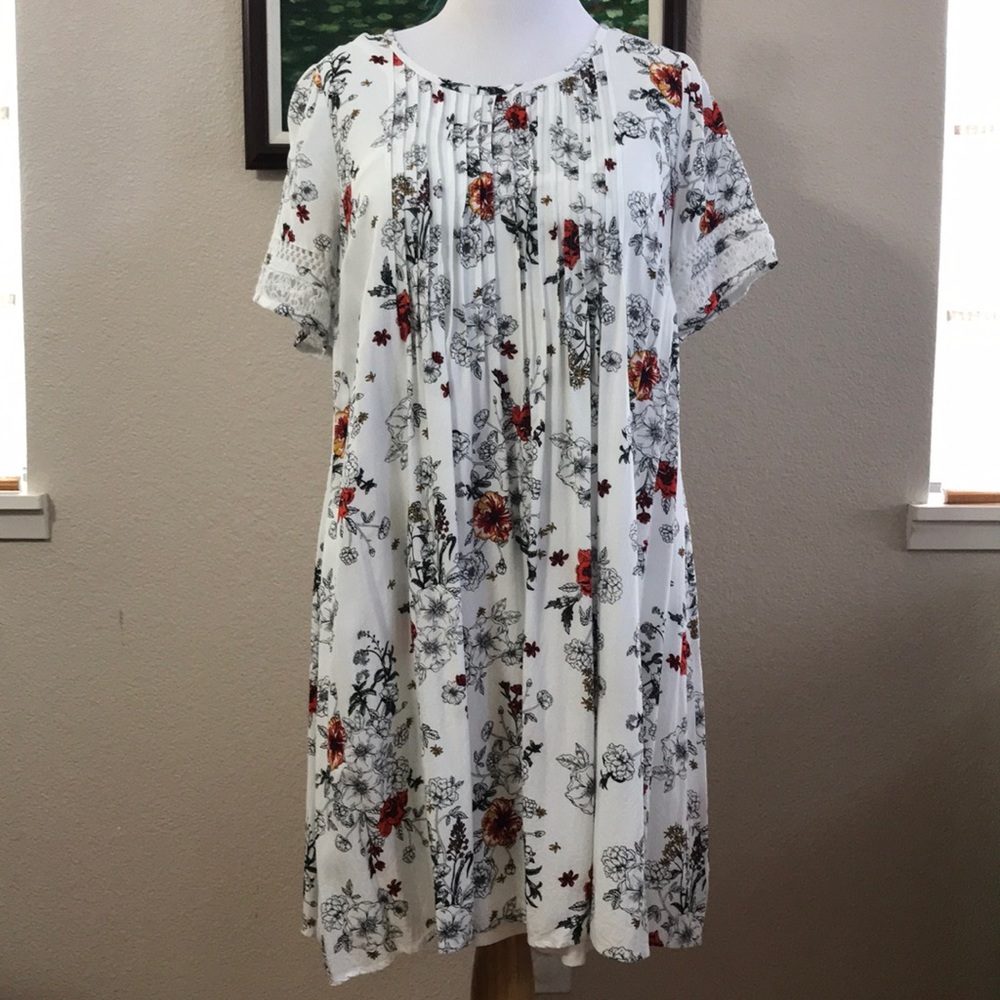 Torrid FLORAL PINTUCK CHALLIS TRAPEZE DRESS